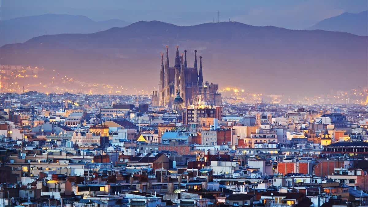 ¿Por qué comprar casas de lujo en Barcelona?