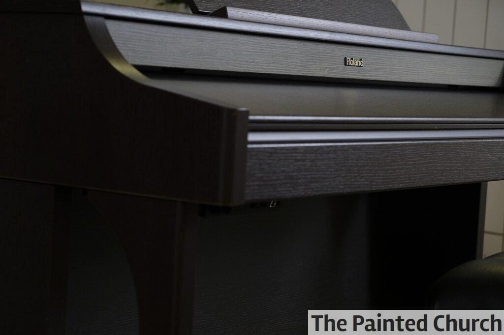 tiendas de pianos Roland