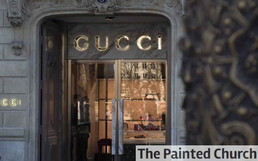 Gucci signage